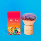 baija私はKabuki Brushに直面しています