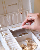 Boîte à bijoux Anne en moumoute: Blanc