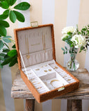 Boîte à bijoux Anne en moumoute: Blanc