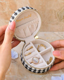 Boîte à bijoux de voyage Yvonne en pied de poule: Bleu ciel