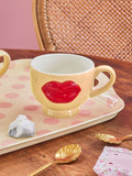 Tazza in ceramica con labbra rosse in rilievo - crema - 250 ml