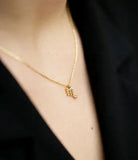 Collier Scorpio