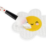 MAKE-UP BRUSH CLEANING PAD I DAISY