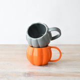 Mug en céramique gris en forme de citrouille, 14,5 cm